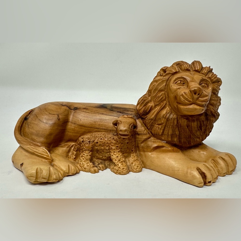 Lion & Lamb‎ Carved Statue Holy Land Bethlehem Religious Christianity